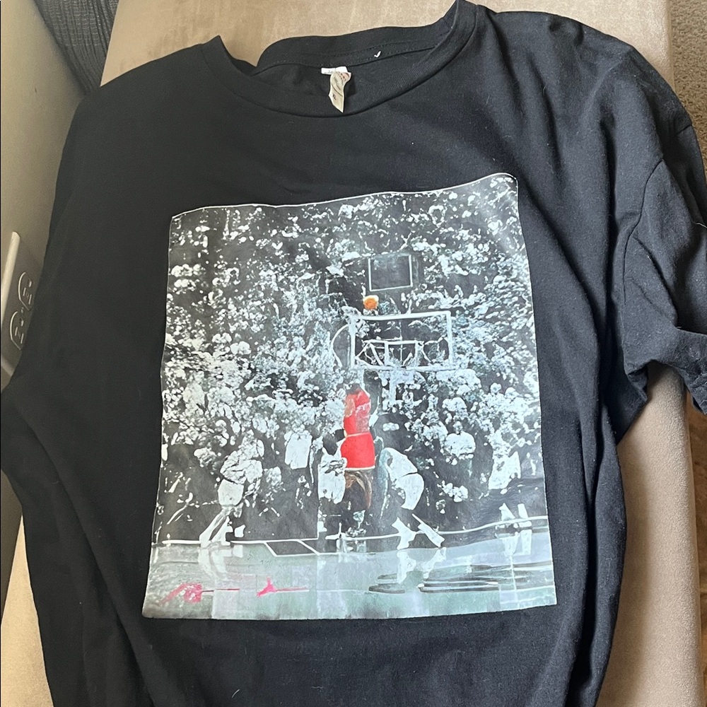 Men's Black Graphic Tee with Basketball Print